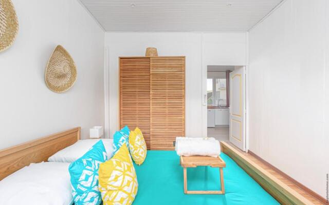 Foyal Suites