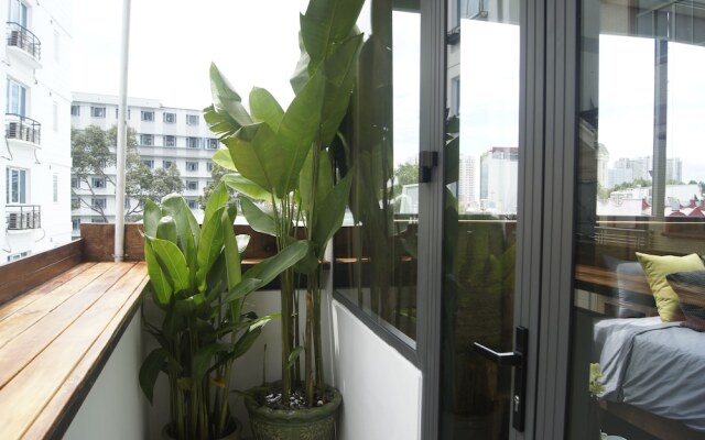 HoLo Bui Vien Saigon Serviced HomeStay