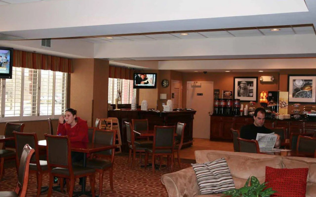 Hampton Inn Pennsville