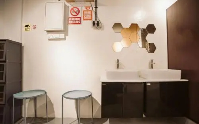 7 Wonders Hostel @ Boat Quay