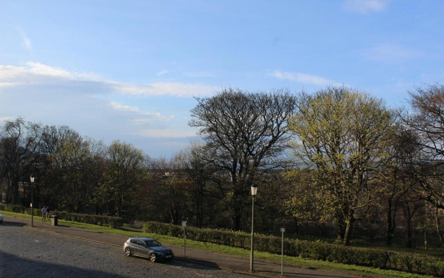 24 Royal Terrace