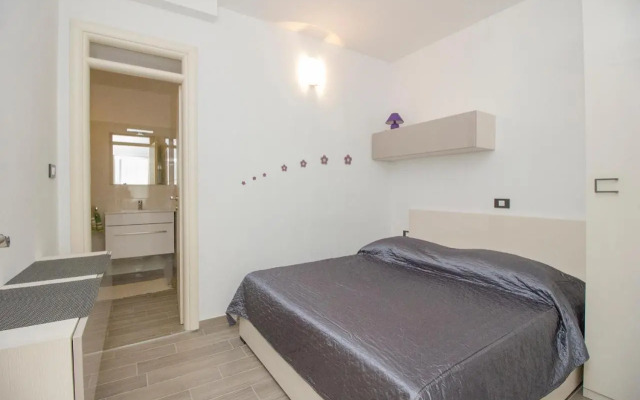Modern 2 BDR & 2 Bathroom app with sea view, 077