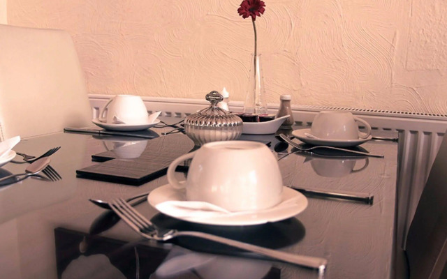 Tennyson House Hotel