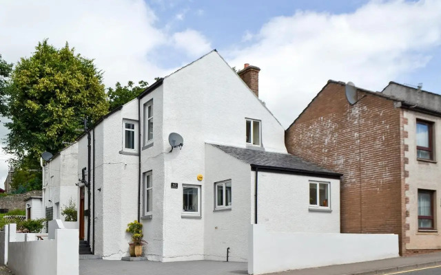 Fiona'S Cottage