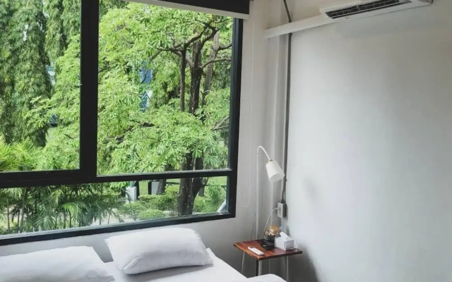 HOLY SHEET Hostel – Guest Rooms – Bangkok