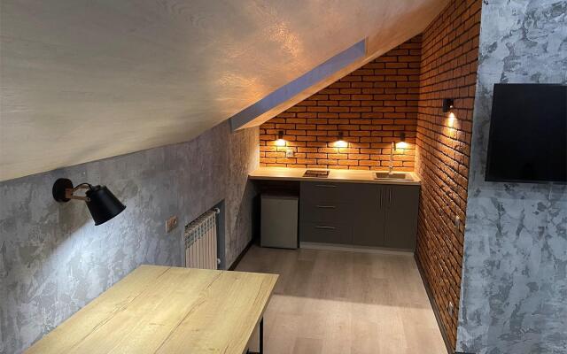 Attic Apart-Hotel
