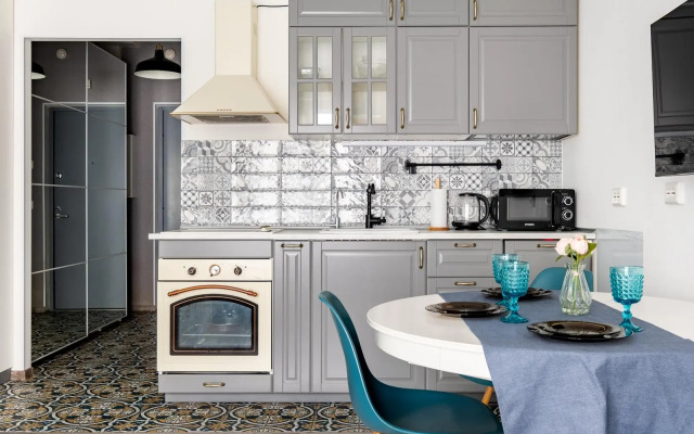 Апартаменты на набережной Обводного Канала 108