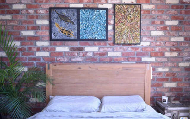 Stylish Modern 1 Bedroom Apartment in Marrickville