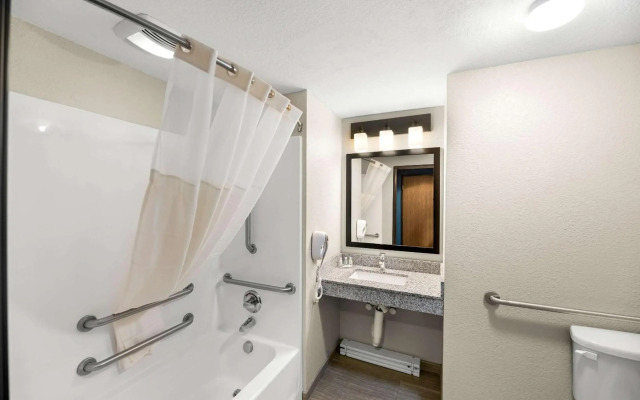 Quality Inn