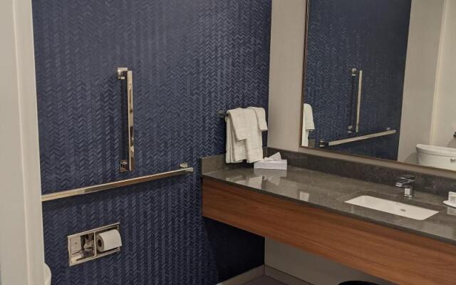 Fairfield Inn & Suites by Marriott Lincoln Crete