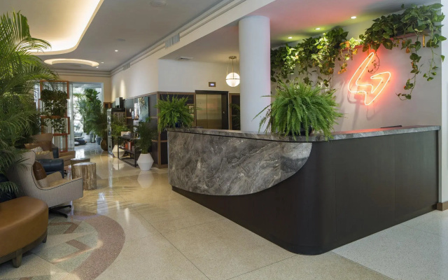 Hotel Rendale Miami Beach - Image 2