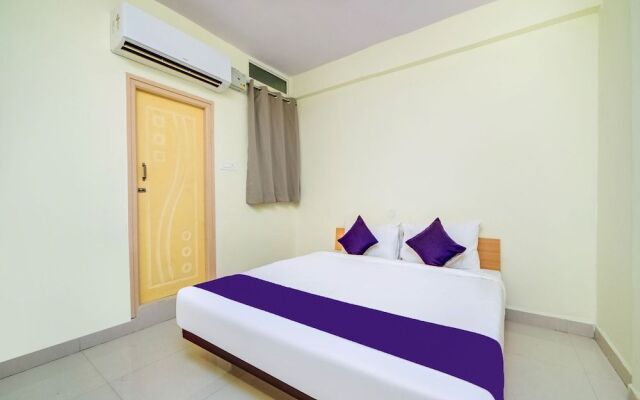 SilverKey Executive Stays 19907 Hafeezpet