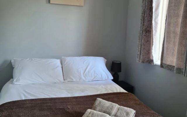 15a Admiral Court, Long Sutton Pe12 9HB