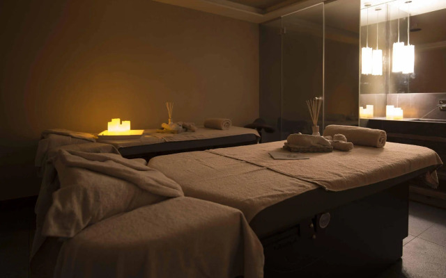 Hotel de Rougemont & Spa