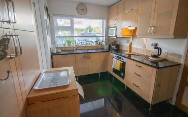 Humphreys Home From Home pad - 3 Bedroom House