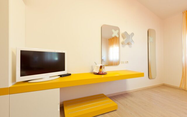 Velanera Hotel & Restaurant