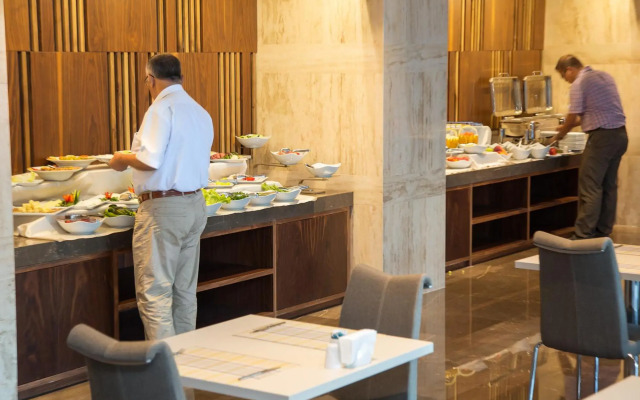 Fesa Business Hotel