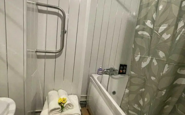 Gold Apart on 54A Beivel Street