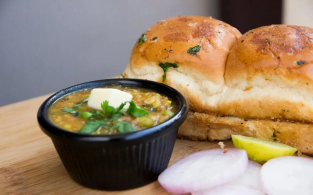 Townhouse 700 HOTEL KRISHNA