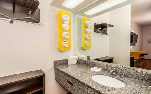 Motel 6 Kingsport, TN