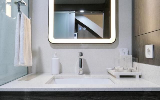 Aster Apartment Bali