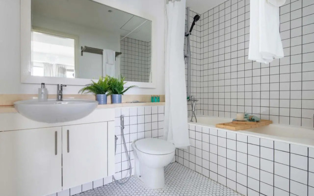 Frank Porter - South Ridge 3