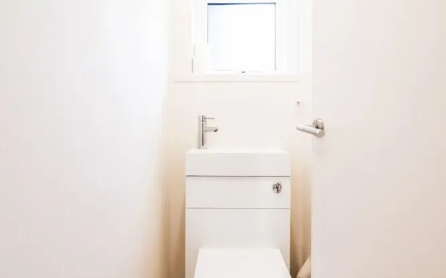 2 Bed Apartment in Russell Square