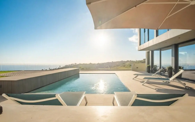 Villa Elysian Oasis by Madeira Sun Travel