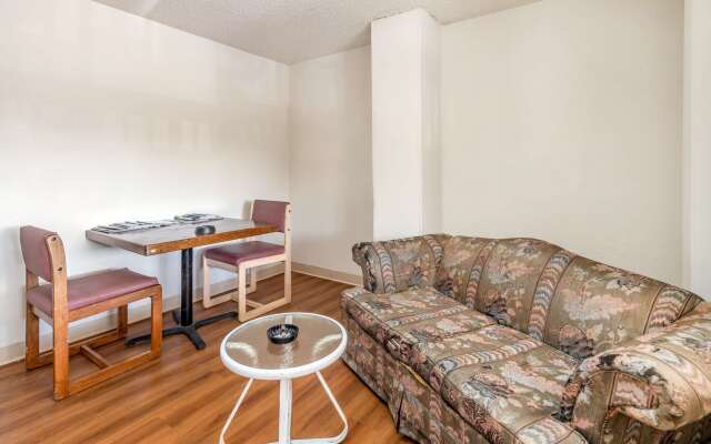 Motel 6 Clarkston, WA