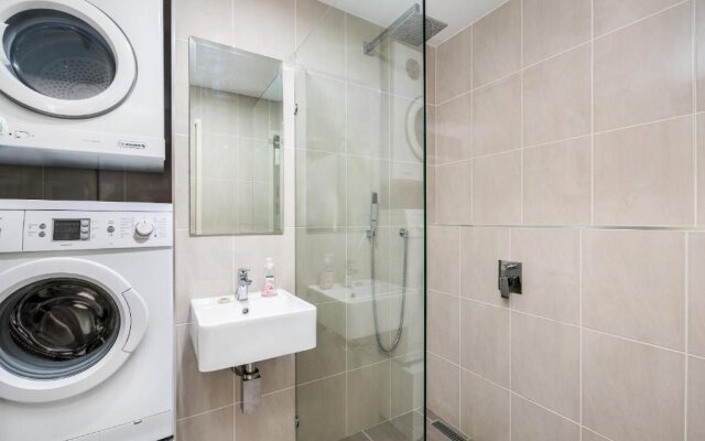 6/70 Lawson Street - Atlantis