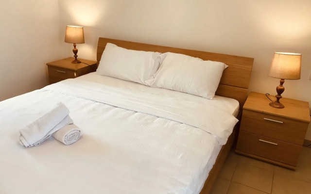 Tala Bay Residence - Families Only