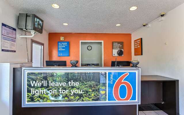Motel 6 Pleasanton, CA