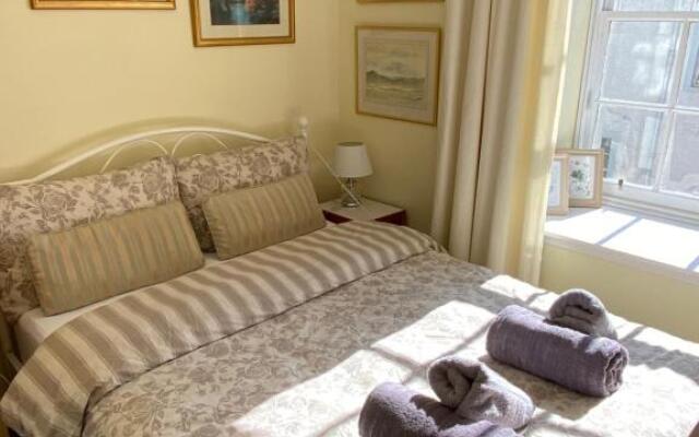 Cosy Central Apartment in Historic Dunkeld