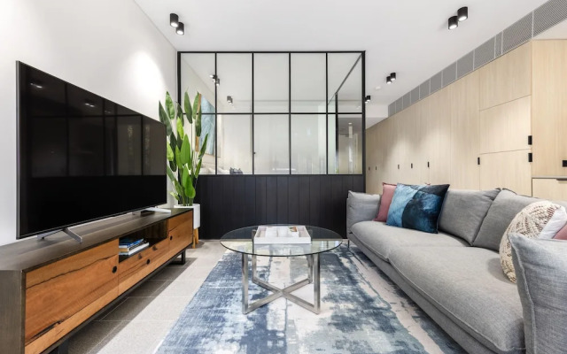 The Surry Apartments by Urban Rest