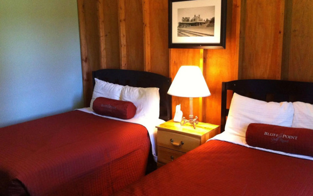 Bluff Point Golf Resort