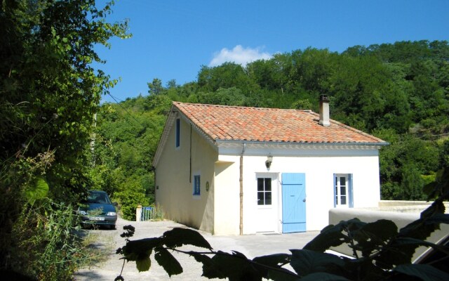 Maison Monet Terrasse et petit jardin