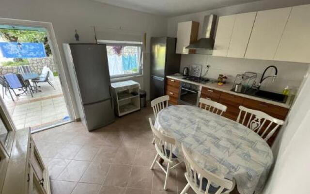 Apartments Mila - Mala Duba