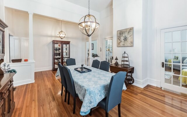 Baker Street Bed and Breakfast