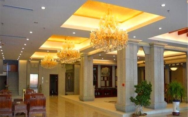 Huayulou Grand Hotel