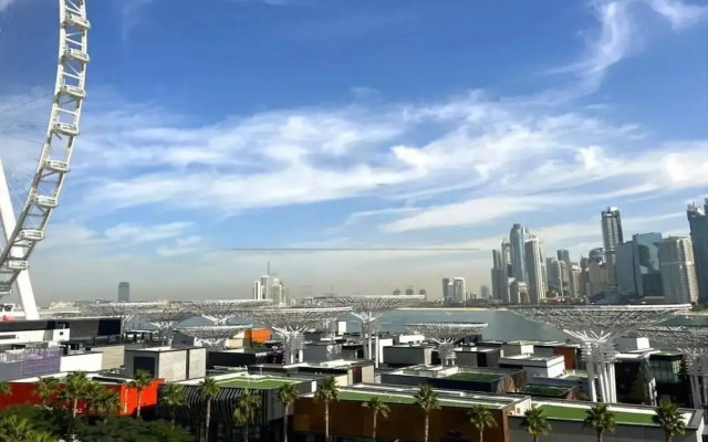 Bluewater's Residence Bay 2BR-Maid Room