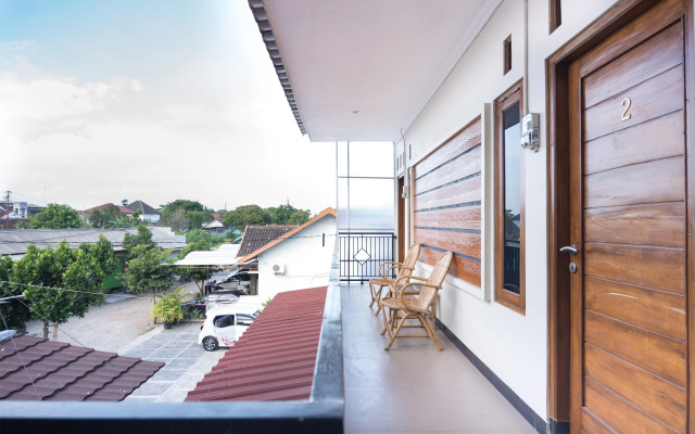 Super OYO 1226 Al Abror Homestay