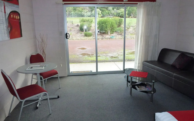 The Grampians Motel & The Views Restaurant