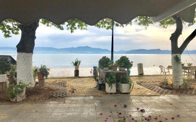 Casa Lela 3...Hydra