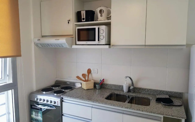 Billinghurst 1035 2 Pax