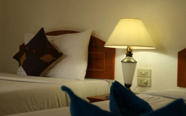 Marina Beach Resort
