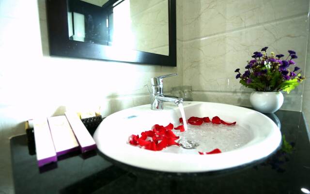 Huong Son Hotel