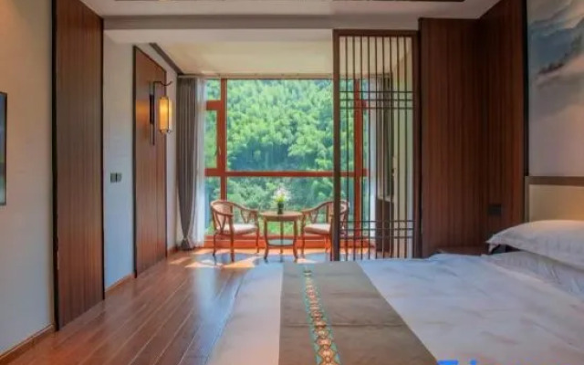 Yiyun Mountain Residence (Huangshan Scenic Area Nandamen Branch)