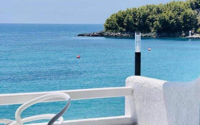 Geo & Art Boutique Hotel