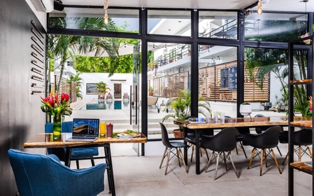 In the Shade Hotel - Coworking - Adults Only