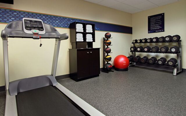 Hampton Inn Columbus - Airport